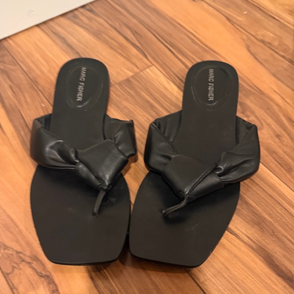 Marc Fisher Black Knotted Women's Sandals